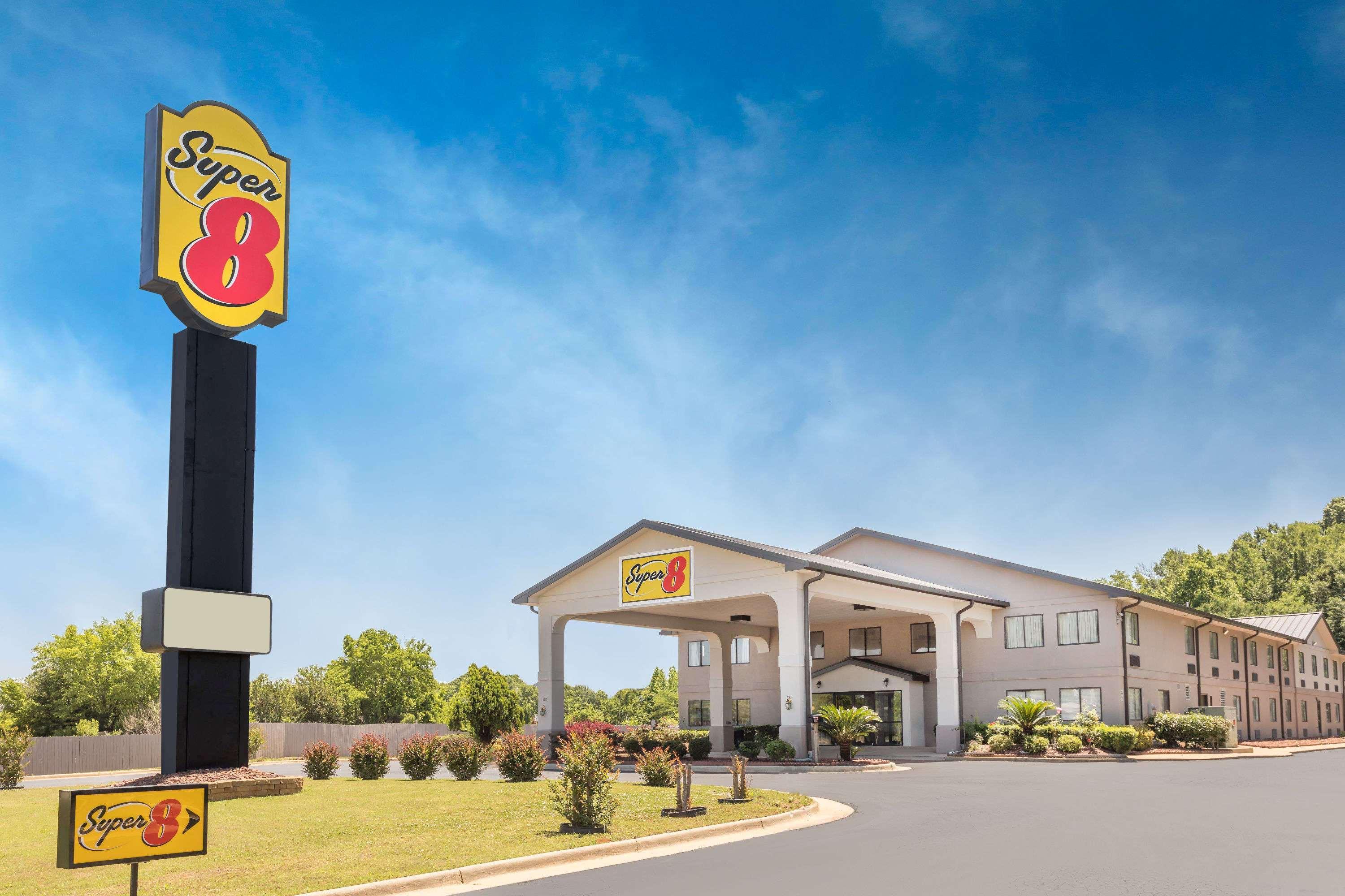 Super 8 By Wyndham Montgomery I-65 Dış mekan fotoğraf
