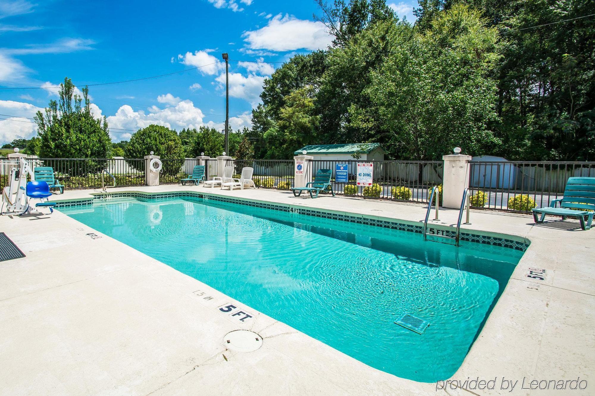Super 8 By Wyndham Montgomery I-65 Dış mekan fotoğraf